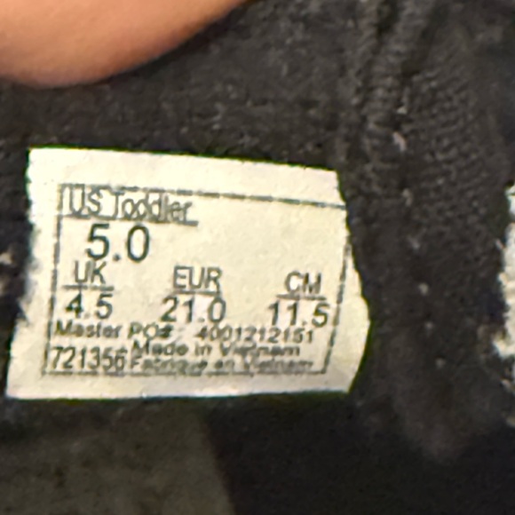 Toddler Girl VANS with Leopard Print and Heart and Back Zip Closure, size 5 - Picture 9 of 9